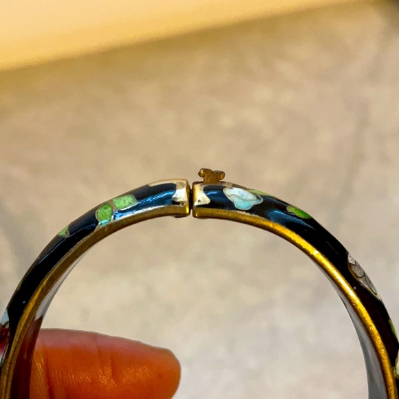 Vintage Cloisonné Brass Tone Slide Claps Hinged Oval Bracelet - Picture 5 of 9